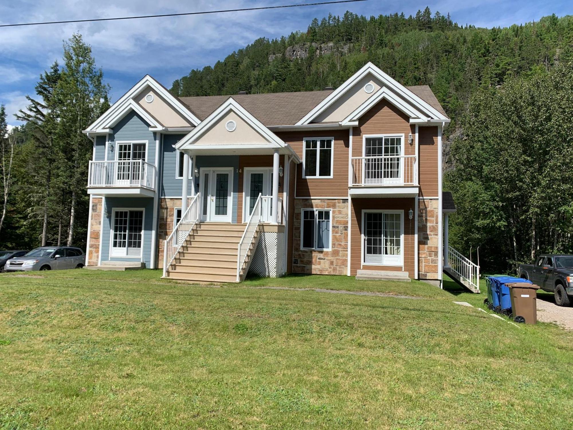 Condo Mont-Edouard LʼAnse-Saint-Jean Esterno foto
